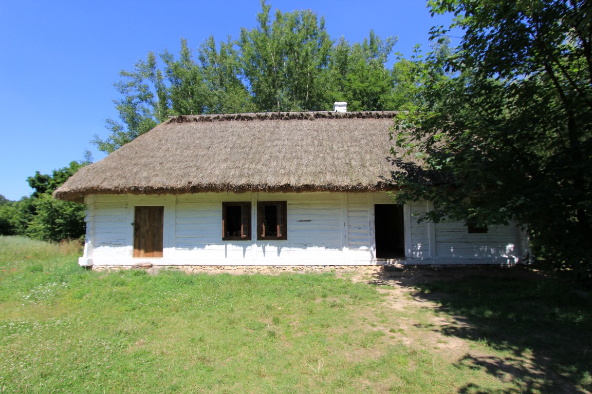 Cottage from Kobylniki